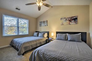 House (3 Bedrooms) | Interior - Raleigh Home Near Dining + Shops! (Raleigh)