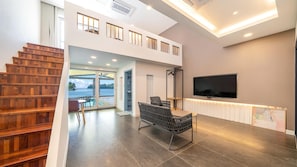 Basic Room, 2 Bedrooms (101)