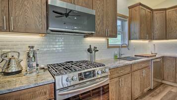 Casa (2 Bedrooms) | Interior