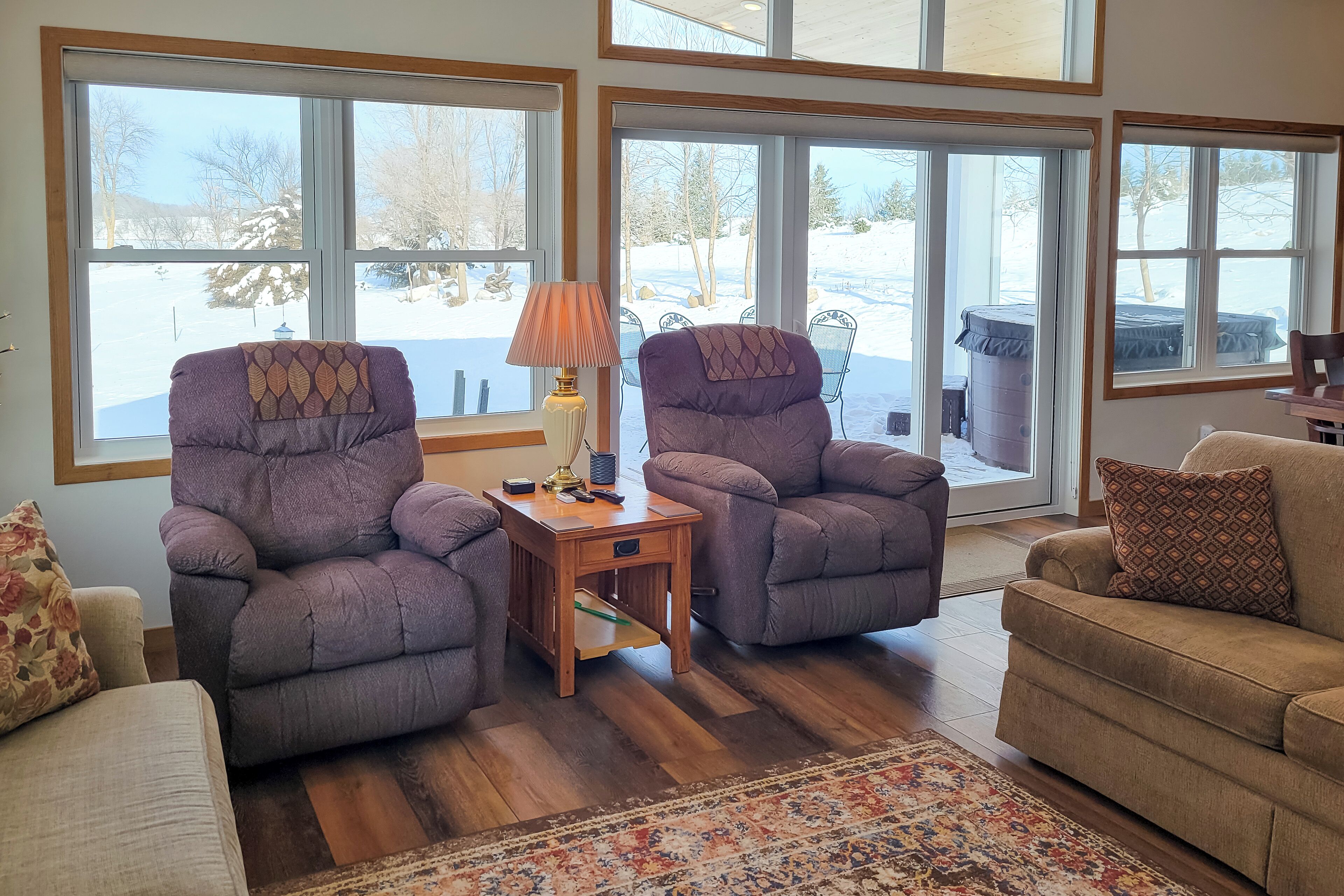 House (2 Bedrooms) | Interior