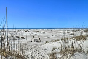Apartment (2 Bedrooms) | Interior - Emerald Isle Resort-style Condo: Walk to Beaches! (Emerald Isle)
