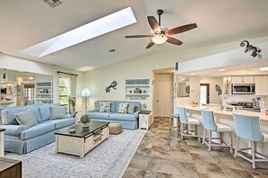 House (3 Bedrooms) | Interior - Canal Waterfront Home With Private Pool & Dock! (Punta Gorda)