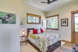 House (1 Bedroom) | Interior