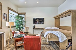 House (1 Bedroom) | Interior