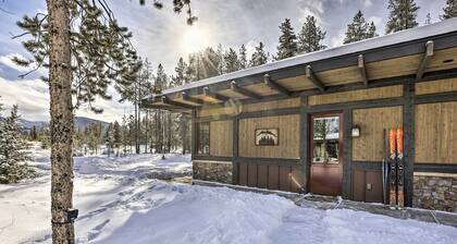 Cozy Fraser Cabin w/ Views & Moose Sightings!