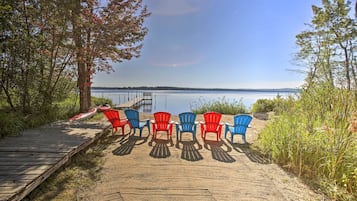 Rumah (4 Bedrooms) | Bagian depan properti