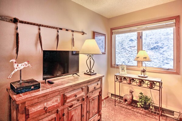 Apartment (2 Bedrooms) | Interior - Walk to Shuttle: Breckenridge Retreat w/ Balcony! (Breckenridge)