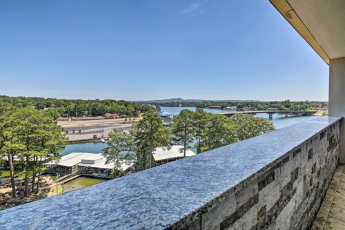 Hot Springs Retreat: Lake Views With Boat Slip