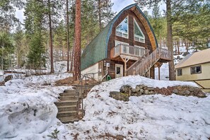 House (2 Bedrooms) | Interior - Leavenworth Vacation Rental Near Downtown! (Leavenworth)