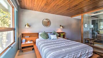2 bedrooms, bed sheets