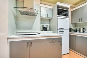 House (1 Bedroom) | Interior