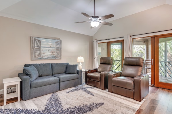 Villa (1 Bedroom) | Living area | TV