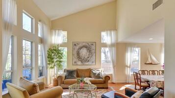 Casa (5 Bedrooms) | Parte interna