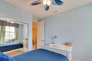 House (5 Bedrooms) | Interior