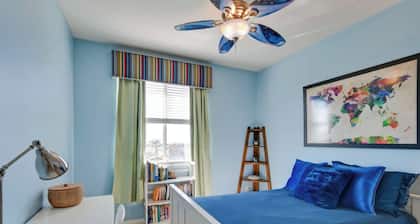 1 Mi to Beach: Spacious Home w/ Ocean Views!