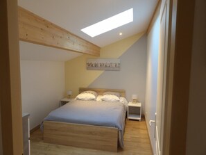 3 室のベッドルーム、WiFi