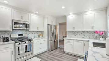 Maison (5 Bedrooms) | Intérieur