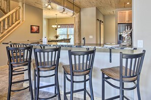 Interior - Spacious Hurley Home w/ Game Room Near Lakes (Hurley)