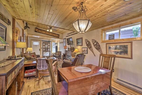 Interior - 6 Mi to Slopes! Mtn-view Breck Gem w/ Resort Perks (Breckenridge)