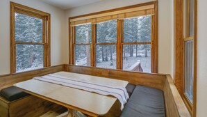 บ้านพัก (4 Bedrooms) | ภายใน