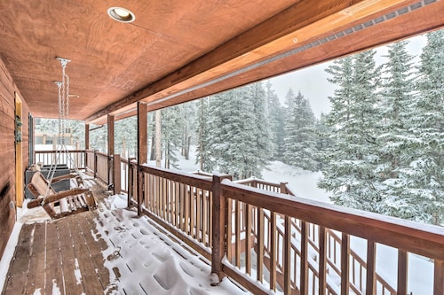 12 Mi to Breckenridge Ski Resort: Cabin w/ Hot Tub