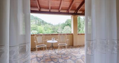 a peaceful place to stay with beautiful garden