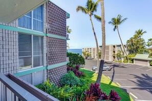 Apartment (1 Bedroom) | Interior - Newly Remodeled Kailua-kona Condo w/ Pool Access (Kailua-Kona)