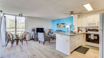 Apartment (1 Bedroom) | Interior