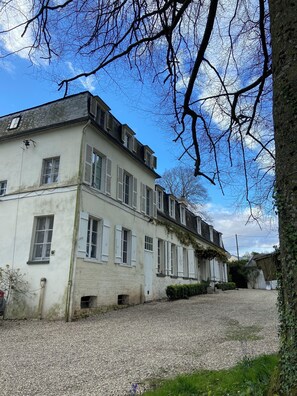 Exterior - 4 guest rooms with summer pool in an 18th-century Manoir Baie de Somme (Forest-Montiers)