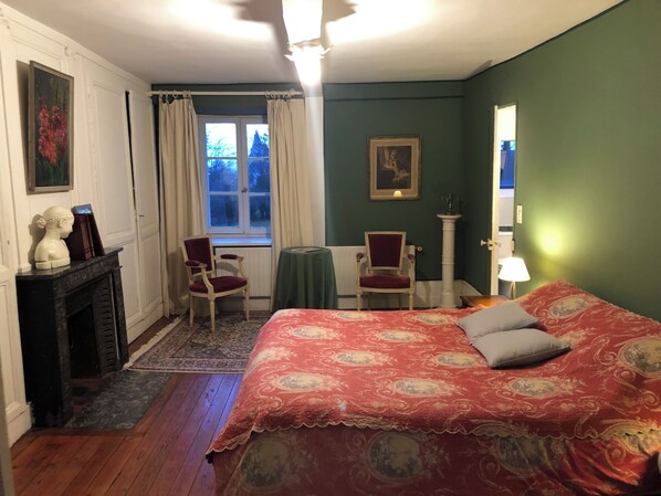 Room - 4 guest rooms with summer pool in an 18th-century Manoir Baie de Somme (Forest-Montiers)