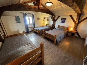 3 bedrooms, internet