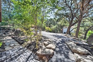 Interior - Canyon Lake Hideaway w/ Fire Pit & Yard! (Canyon Lake)