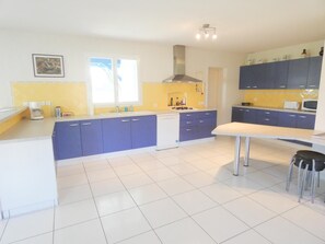 Mikrowelle, Geschirrspüler