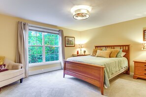 House (3 Bedrooms) | Interior - Family Ski Getaway w/ Hot Tub, Near Cranmore! (Conway)