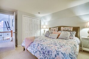 House (3 Bedrooms) | Interior - Family Ski Getaway w/ Hot Tub, Near Cranmore! (Conway)