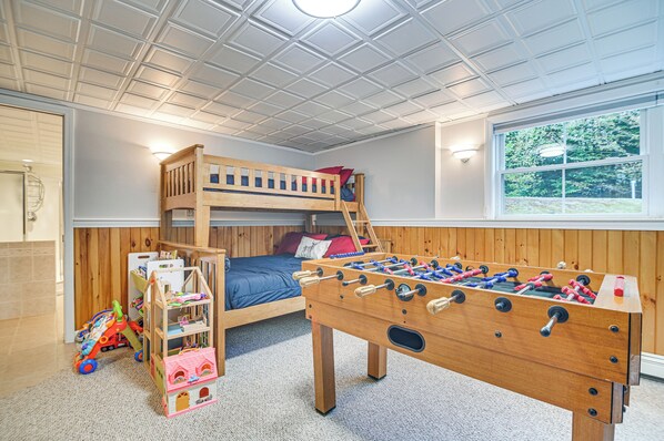 House (3 Bedrooms) | Interior - Family Ski Getaway w/ Hot Tub, Near Cranmore! (Conway)