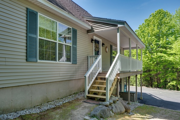 House (3 Bedrooms) | Interior - Family Ski Getaway w/ Hot Tub, Near Cranmore! (Conway)