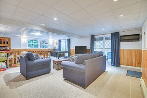 House (3 Bedrooms) | Interior - Family Ski Getaway w/ Hot Tub, Near Cranmore! (Conway)