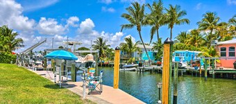Ocean Access Jensen Beach Home: Dock & Lanai!