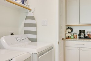 Hus (3 Bedrooms) | Innvendig