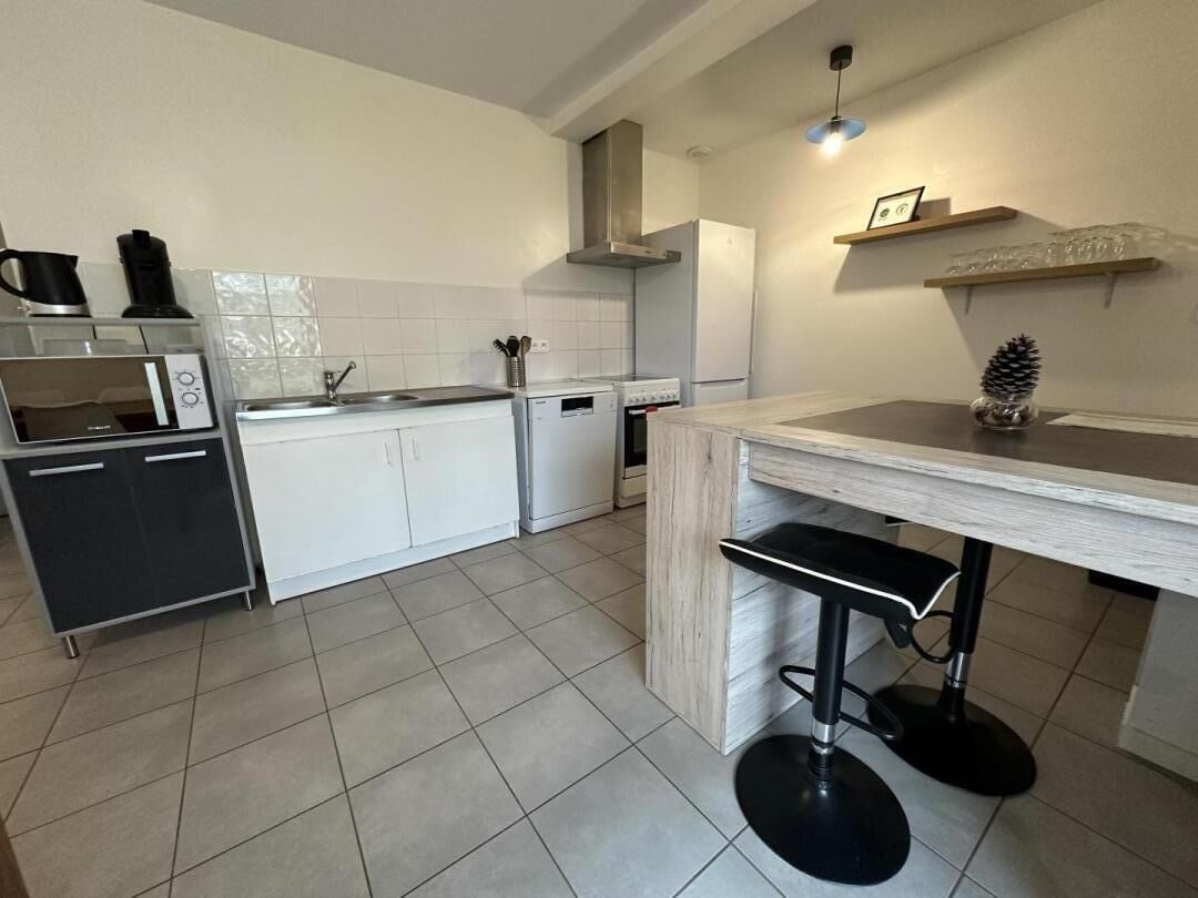 Réfrigérateur, micro-ondes, four, lave-vaisselle