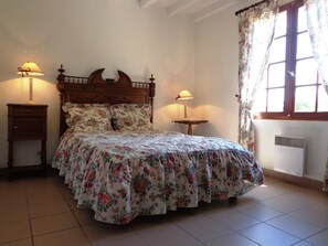 2 bedrooms