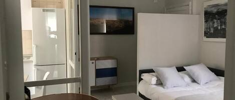 4 bedrooms, WiFi