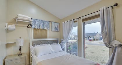 Cozy Oklahoma City Home w/ Deck & Gas Grill!