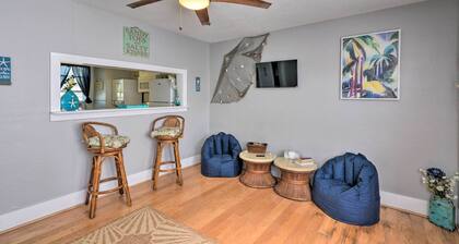 Walk to Beach: Breezy Galveston Apt w/ Deck!