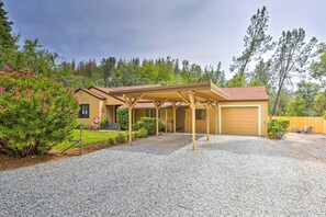 House (3 Bedrooms) | Interior - Quiet Location! Shasta Lake Home Near Redding (Shasta Lake)