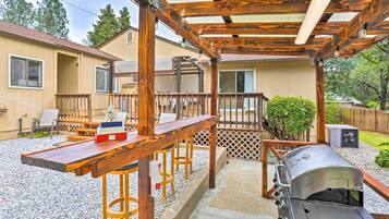 House (3 Bedrooms) | Front of property