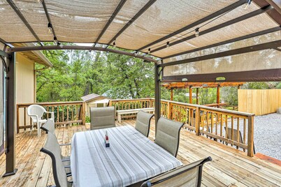 Home in Shasta Lake Near Redding: Early Check-in!