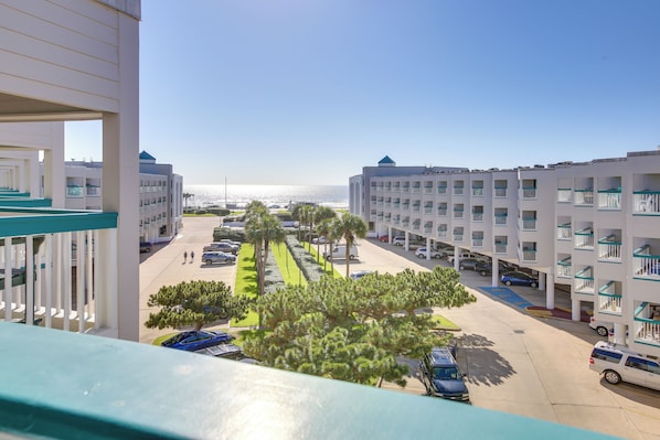 Apartment (1 Bedroom) | Interior - Balcony + Gulf Views: Beachfront Galveston Retreat (Galveston)