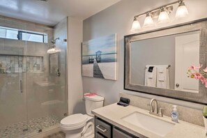 Apartment (1 Bedroom) | Interior - Hilltop Hideaway in Temecula Wine Country (Temecula)